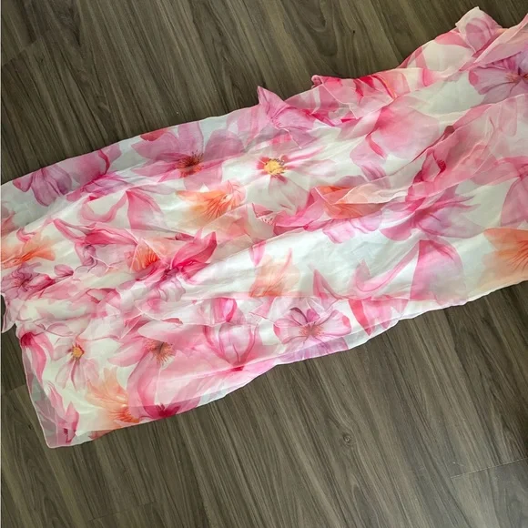 Commense Pink and White Floral Maxi Dress - Picture 3 of 4